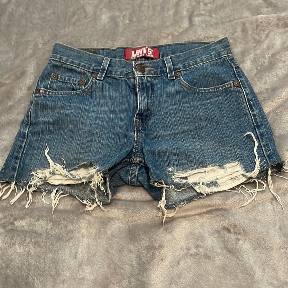 Levi’s denim cutoffs